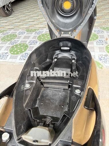 Honda Air Blade 2012 Đen Vàng Đồng