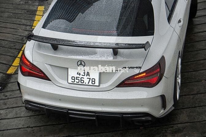 Mercedes-Benz CLA 200 Full-option Xám