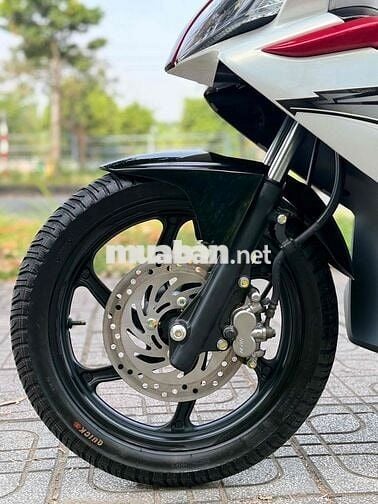 Honda Air Blade 2011 Trắng Đen Đỏ