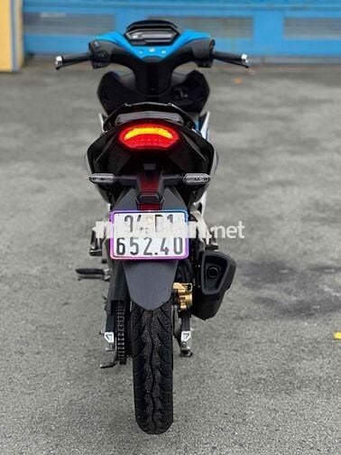 Honda Winner X Côn tay màu Xanh Đen Bạc