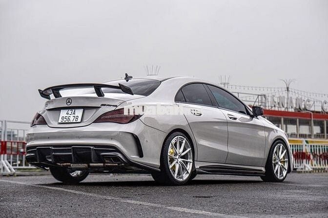 Mercedes-Benz CLA 200 Full-option Xám