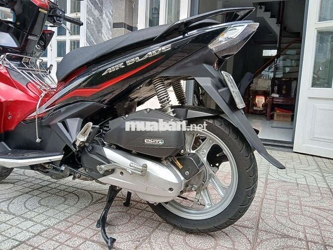  AirBlade 125 2014 Đỏ đen chính chủ BS Sài Gòn 