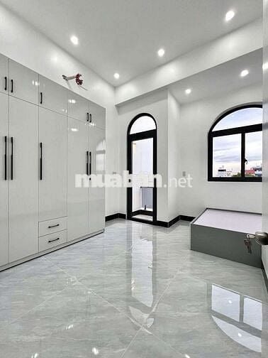 NHÀ TRỆT LẦU - ĐƯỜNG LÊ VĂN SÔ - GẦN CHỌ CẦU VÁN