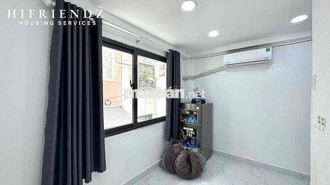 STUDIO BAN CÔNG CỬA SỔ THOÁNG MÁT ĐI BỘ QUA SGU ĐHSP - GẦN Q10 Q1 Q3