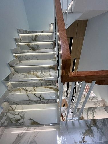 Bán nhà 5x15m, 4 tầng, hẻm 6m cực đẹp, giá cực rẻ