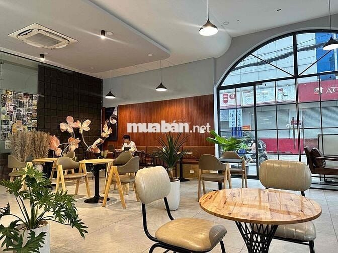 SANG NHƯỢNG QUÁN CÀ PHÊ 2 mặt tiền 8x21m khách ổn định