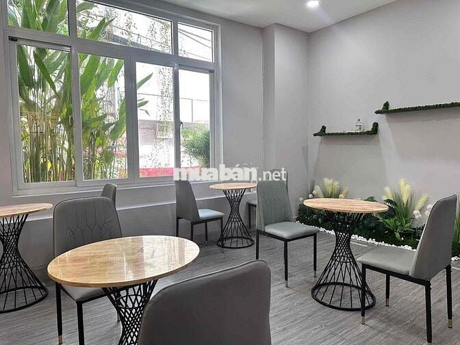SANG NHƯỢNG QUÁN CÀ PHÊ 2 mặt tiền 8x21m khách ổn định