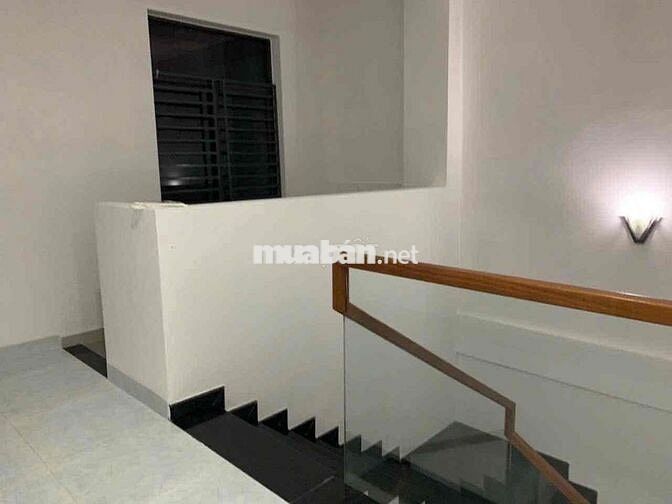 cho thuê nhà 3tầng 4pn khu ĐA PHƯỚC - gần Nguyễn Tất Thành, OIK