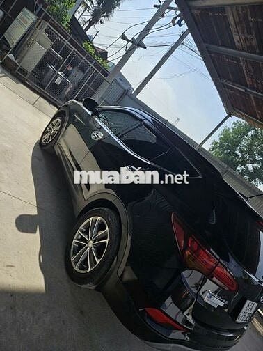 Cần bán xe Santafe màu đen, bản 2 cầu 2.4 full