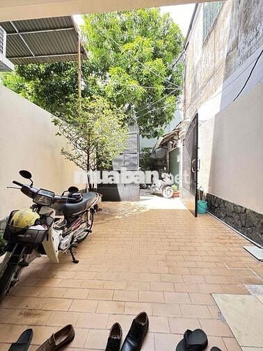 BÁN NHÀ LÊ ĐẠI HÀNH – QUẬN 11 - XE HƠI NGỦ TRONG NHÀ - DT 86m2 - NGAY