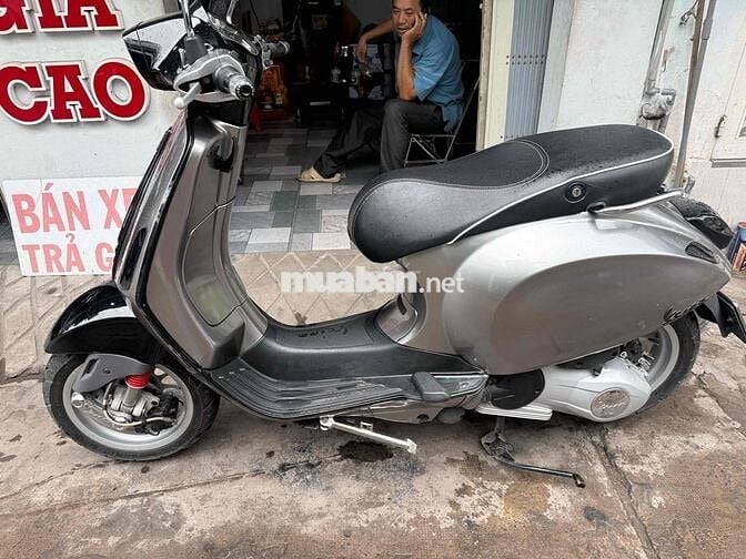 Piaggio Vespa 125 2016 Xám
