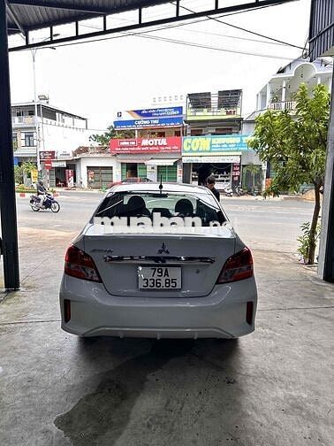 Mitsubishi Attrage 2021 Số sàn 55.000 km Trắng
