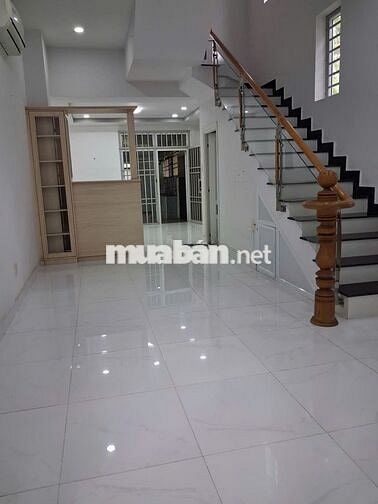 Cho thuê nhà 6x20, 1 trệt 1 lầu KDC Trần Anh Riverside sạch đẹp
