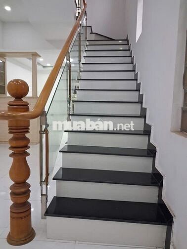 Cho thuê nhà 6x20, 1 trệt 1 lầu KDC Trần Anh Riverside sạch đẹp