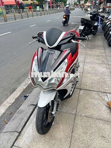 Honda Air Blade 2012 Đỏ trắng đã sử dụng