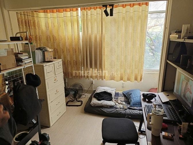 Căn hộ góc lầu 1, hai mặt tiền đường Vũ Huy Tấn và Vạn Kiếp. 8tr