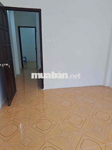CHO THUÊ GẤP NHÀ MẶT TIỀN NGUYỄN LÂM NGAY CHỢ NGUYỄN TRI PHƯƠNG 55M2