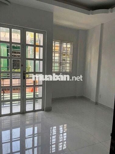 Cho thuê phòng trong nhà nguyên căn, giá rẻ hssv