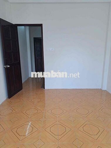 CHO THUÊ GẤP NHÀ MẶT TIỀN NGUYỄN LÂM NGAY CHỢ NGUYỄN TRI PHƯƠNG 55M2