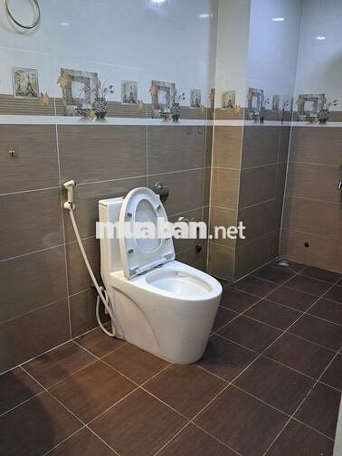 Cho thuê nhà 6x20, 1 trệt 1 lầu KDC Trần Anh Riverside sạch đẹp