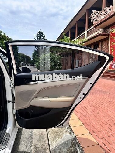 Hyundai Elantra GLS 1.6 MT 2019 đẹp không lỗi nhỏ
