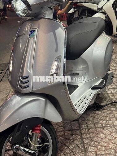 Piaggio Vespa Sprint Bạc ABS Full LED