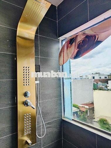 cho thuê phòng rộng 100m2 ngay trung tâm thủ đức
