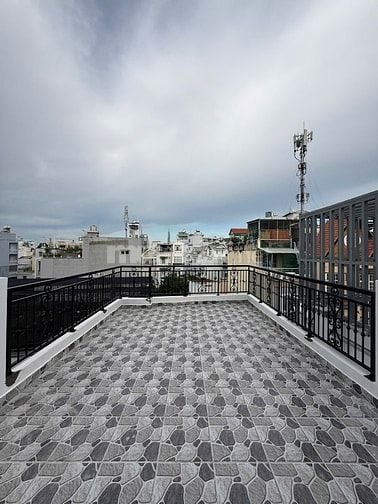 60m2 Xe Hơi Ngủ Trong Nhà, Bình Thạnh, Chỉ 10T
