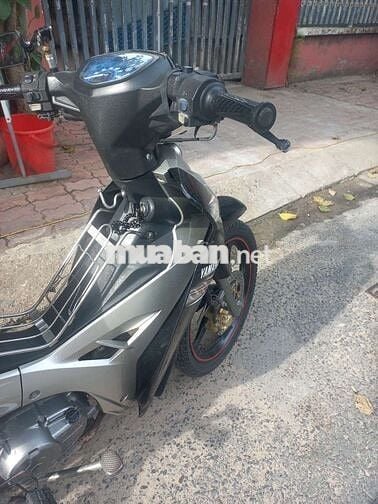 Yamaha Sirius RC Đen bạc Thể thao