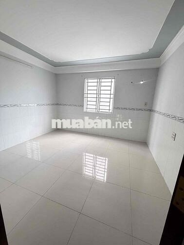 Nhà lầu 3 phòng kdc công trình 8