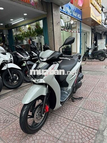 SH 160i ABS 9/2024 Xám Xi Măng BSTP Chính Chủ