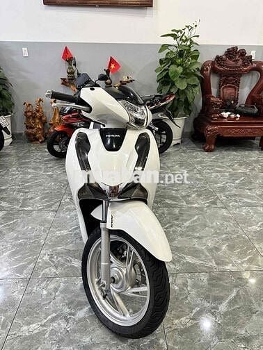 Honda SH 150 ABS 2018 Trắng Việt Nam