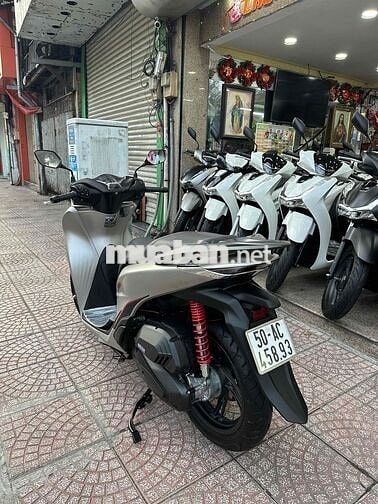SH 160i ABS 2025 Bạc Đen 1.009 km BSTP Chính Chủ
