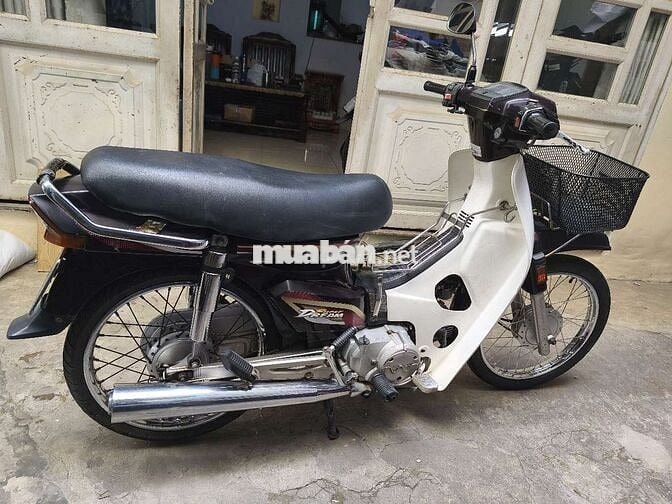 Honda Super Dream 2005 màu nho
