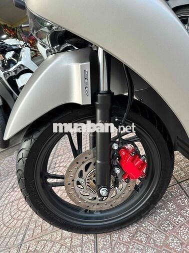 SH 160i ABS 2025 Bạc Đen 1.009 km BSTP Chính Chủ