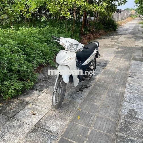 Honda Wave A 110 2022 Trắng Số sàn