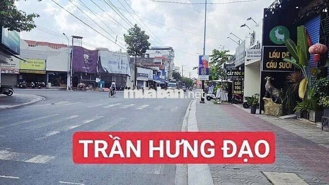 NGỘP BÁN GẤP MẶT TIỀN TRẦN HƯNG ĐẠO 230M PHƯỜNG ĐÔNG HOÀ