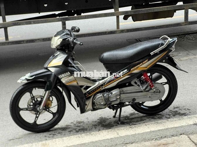 Yamaha Sirius Thể thao Đen 2010