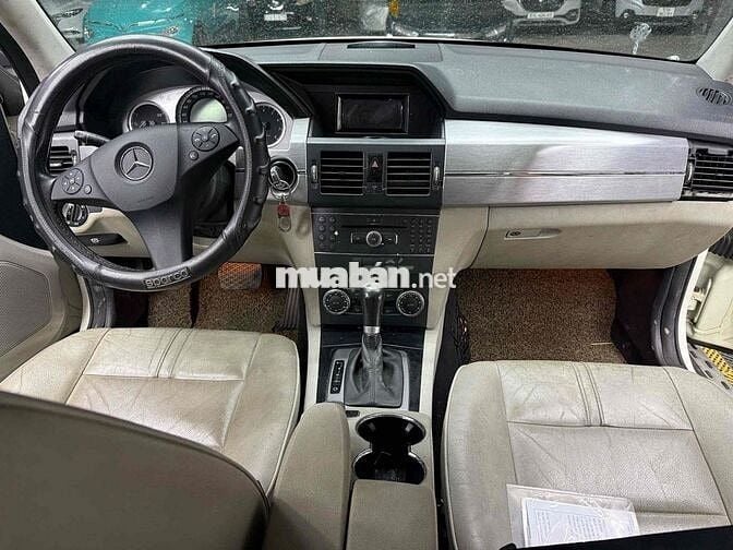 Mercedes-Benz GLK 300 2010 Trắng