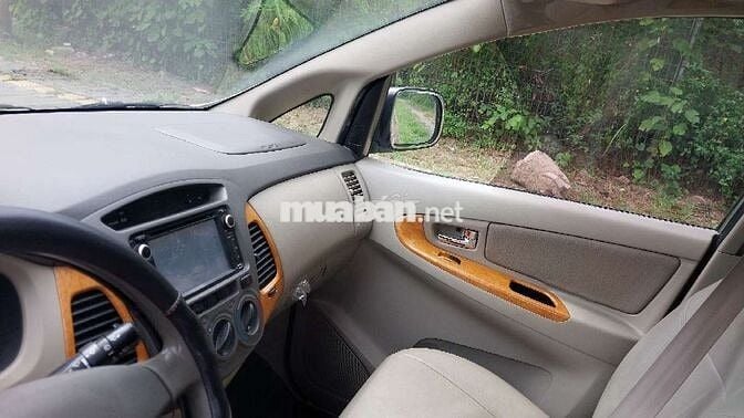 Toyota Innova G 2012 Số sàn Bạc