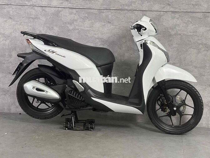 Honda SH Mode 125 2018 Trắng đen Smartkey 18.000km