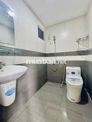 BÓC SEAL PHÒNG CỬA SỔ THOÁNG, FULL ĐỒ NGAY CHỢ PH VĂN BẠCH
