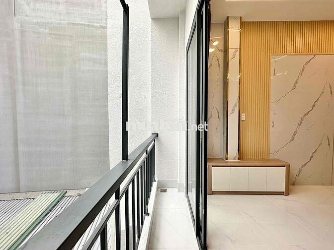 KHAI TRƯƠNG CHDV MỚI XÂY CAO CẤP LUXURY NGAY CHỢ HẠNH THÔNG TÂY