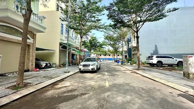 Bán đất KDC Icon Central, Dĩ An - 60m² thổ cư 100% - Giá 1,6 tỷ