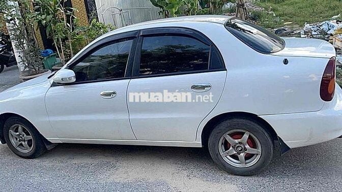 Daewoo Lanos 2005 Số sàn Trắng