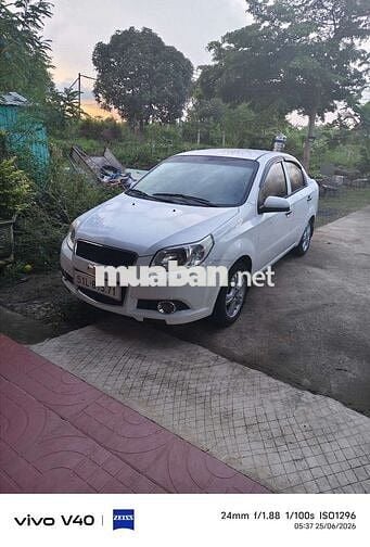 Chevrolet Aveo 2017 Số sàn Trắng