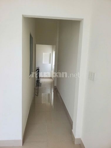 Cho thuê nhà 222/4 Võ Thành Trang P11 QTân Bình 1 trệt 2 lầu