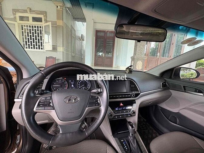 Hyundai Elantra GLS Nâu 20 vạn km