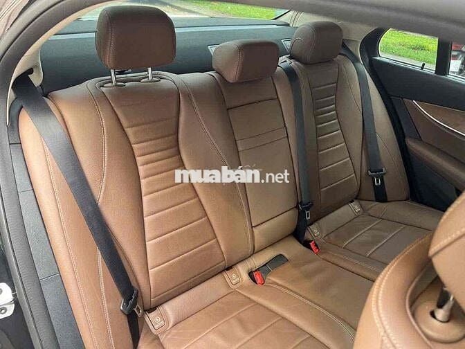 Mercedes-Benz E200 2019 Đen 70000 km