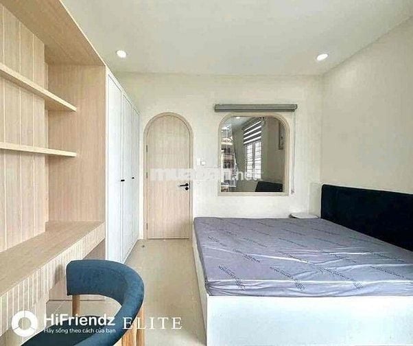 Căn hộ 1 phòng ngủ full nội thất ban công đường Nguyễn Văn Cừ quận 5